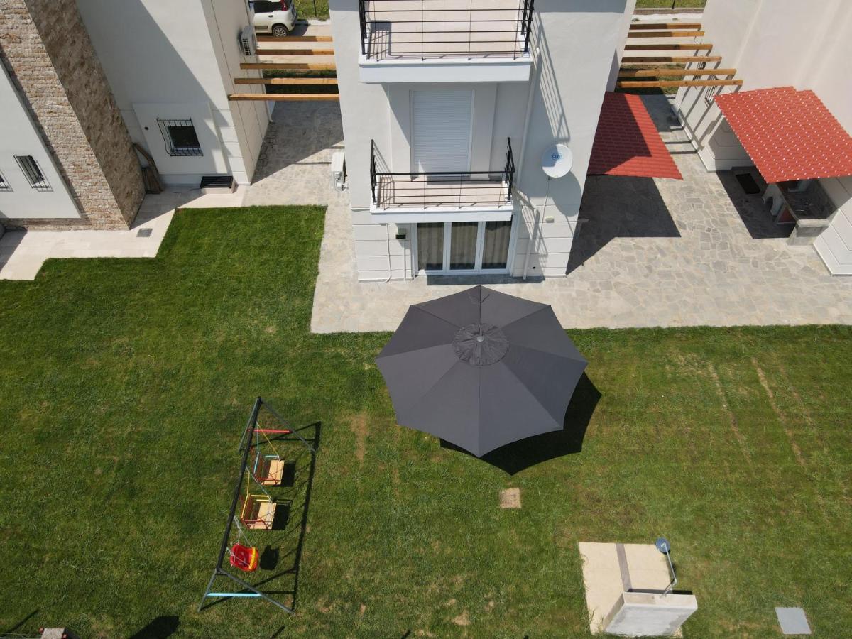 Mythic Villas Эпаноми Экстерьер фото